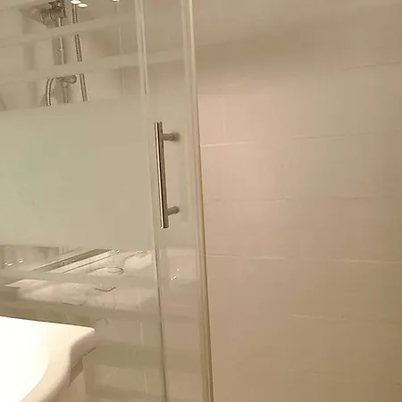 شقة T2 Au Coeur De Avec Terrasse, Parking Prive, Proche Commodites Et Animaux Acceptes - Fr-1-387-202