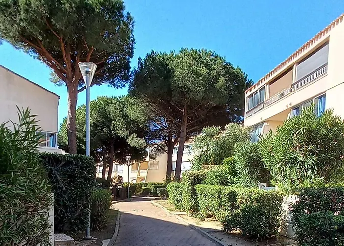 Apartmán T2 Au Coeur De Avec Terrasse, Parking Prive, Proche Commodites Et Animaux Acceptes - Fr-1-387-202 Marseillan (Herault)